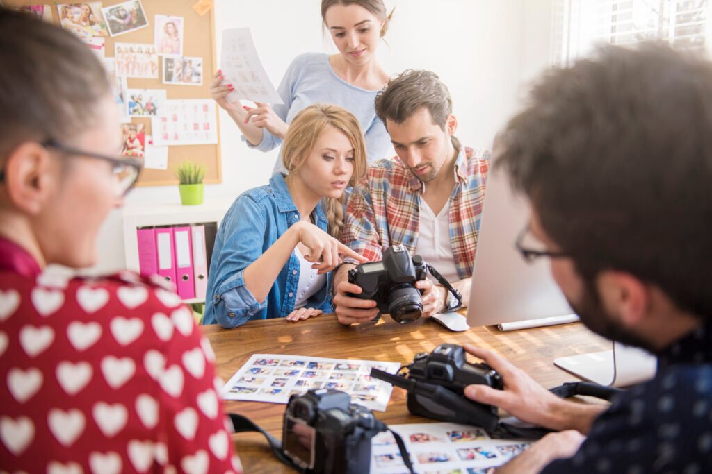 Kviečiame dalyvauti konkurse –”Stereotipų transformacijos kuriant šiuolaikinio pedagogo įvaizdį”